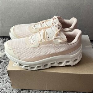 On running cloudmonster void sneaker. Womens US size 7. Pink. Dew. Ivory. New.